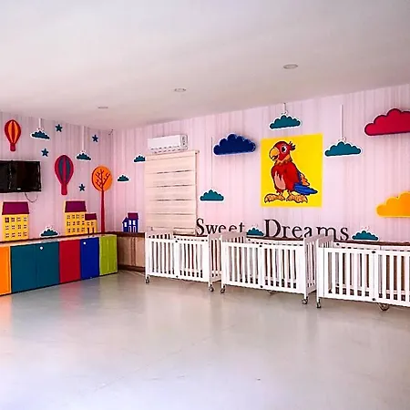 Hotel Selectum Colours Side